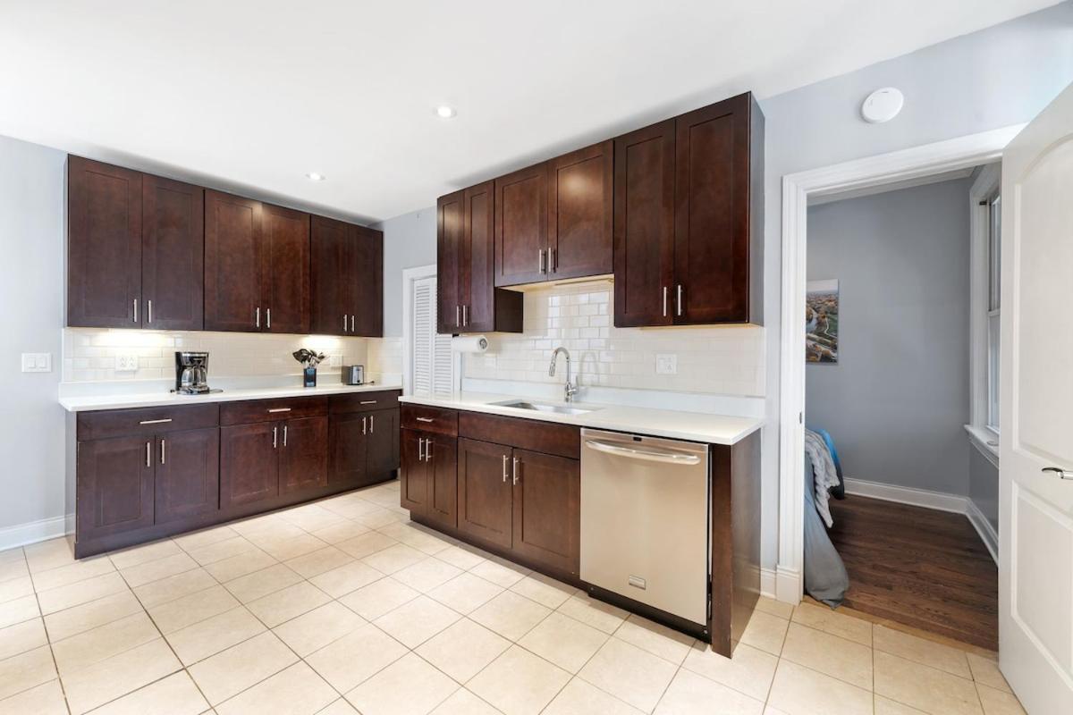 שיקגו Stylish 2Br Urban Retreat In River West מראה חיצוני תמונה